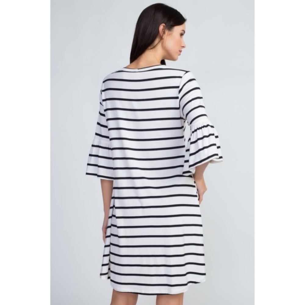 Women's Ruffled 3/4 Sleeve Striped Summer Dress WH - Picture 3 of 5